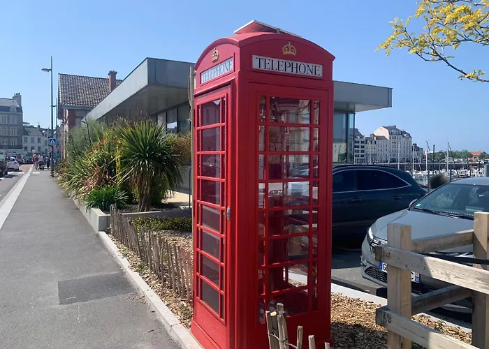 Le Domaine Pedro Апартаменты Шербур-ан-Котантен